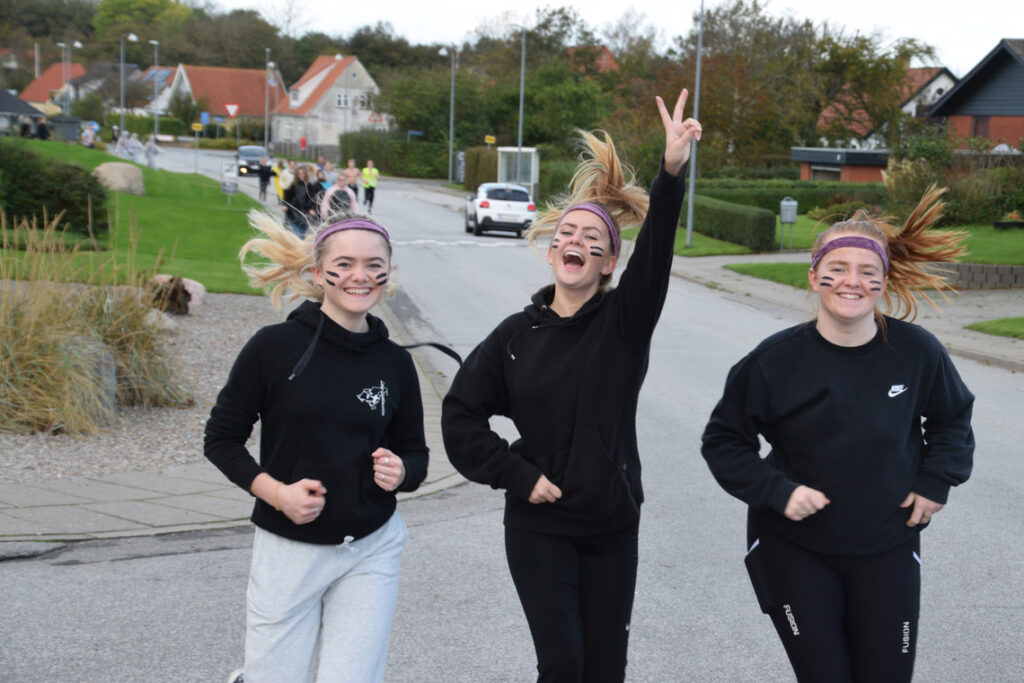 Elever til motionsdag - Besøg os - Horne Efterskole