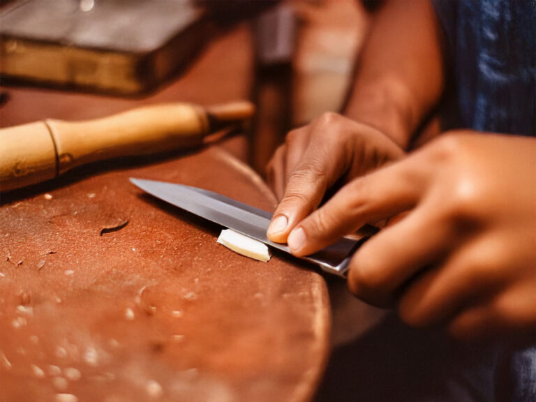 Handcrafting - Der arbejdes med knive